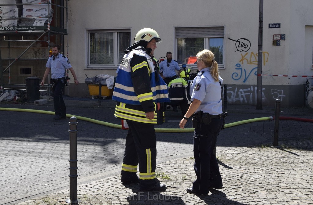 Explo Feuer 2 Koeln Kalk Hoefestr P054.JPG - Miklos Laubert